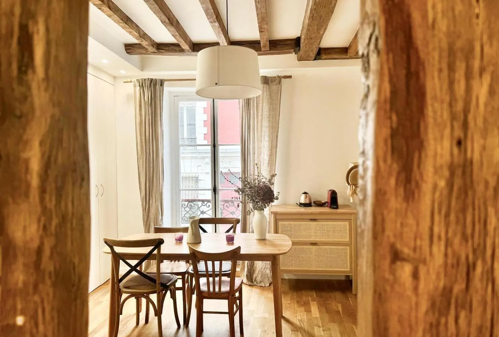 Apartment Au Coeur De Montmartre! *
